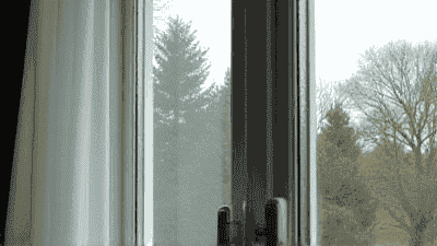 tubborn Stains on Your Windows? Here's How to Tackle Them Effectively